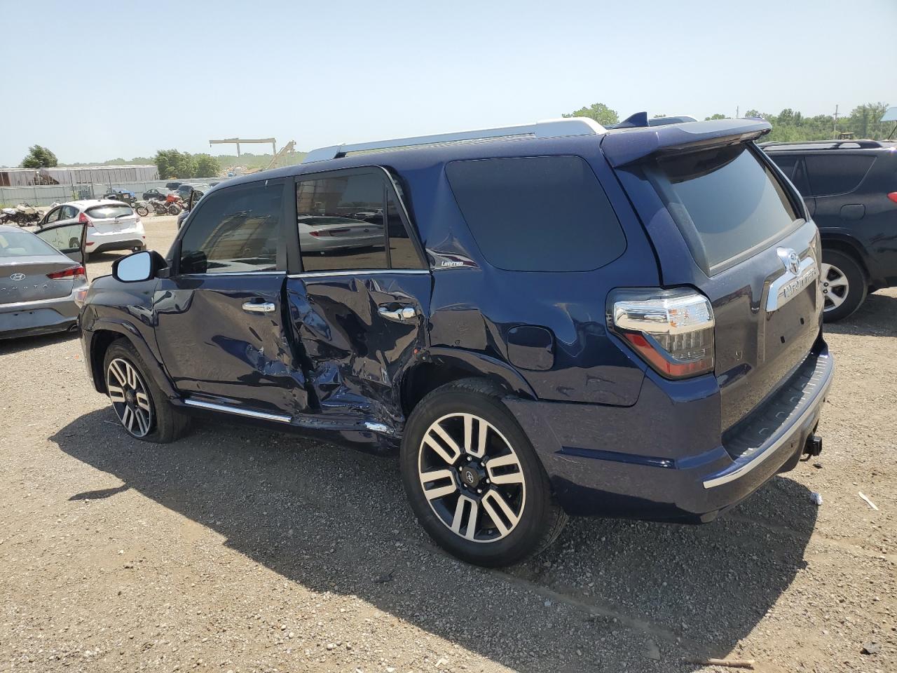 2019 Toyota 4Runner - Image 2