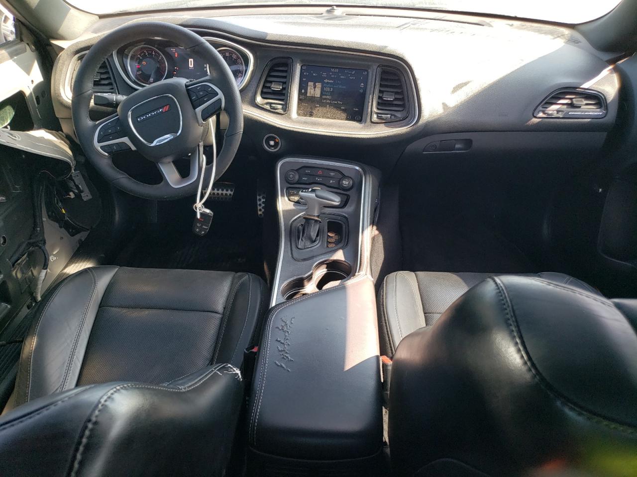 2018 Dodge Challenger - Image 8