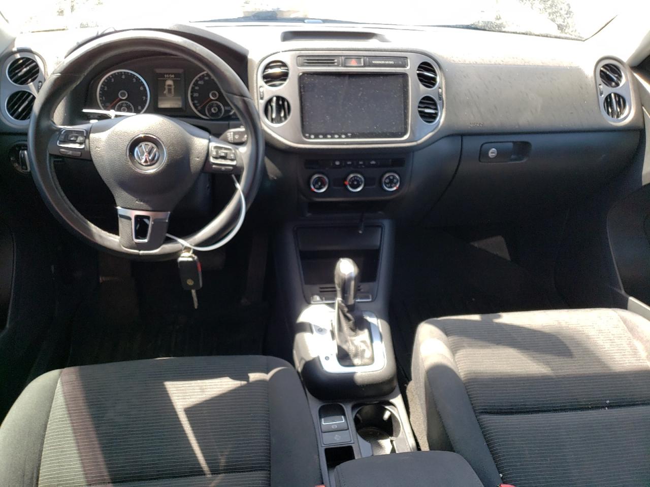 2013 Volkswagen Tiguan S VIN: WVGBV3AX1DW053747 Lot: 58218703