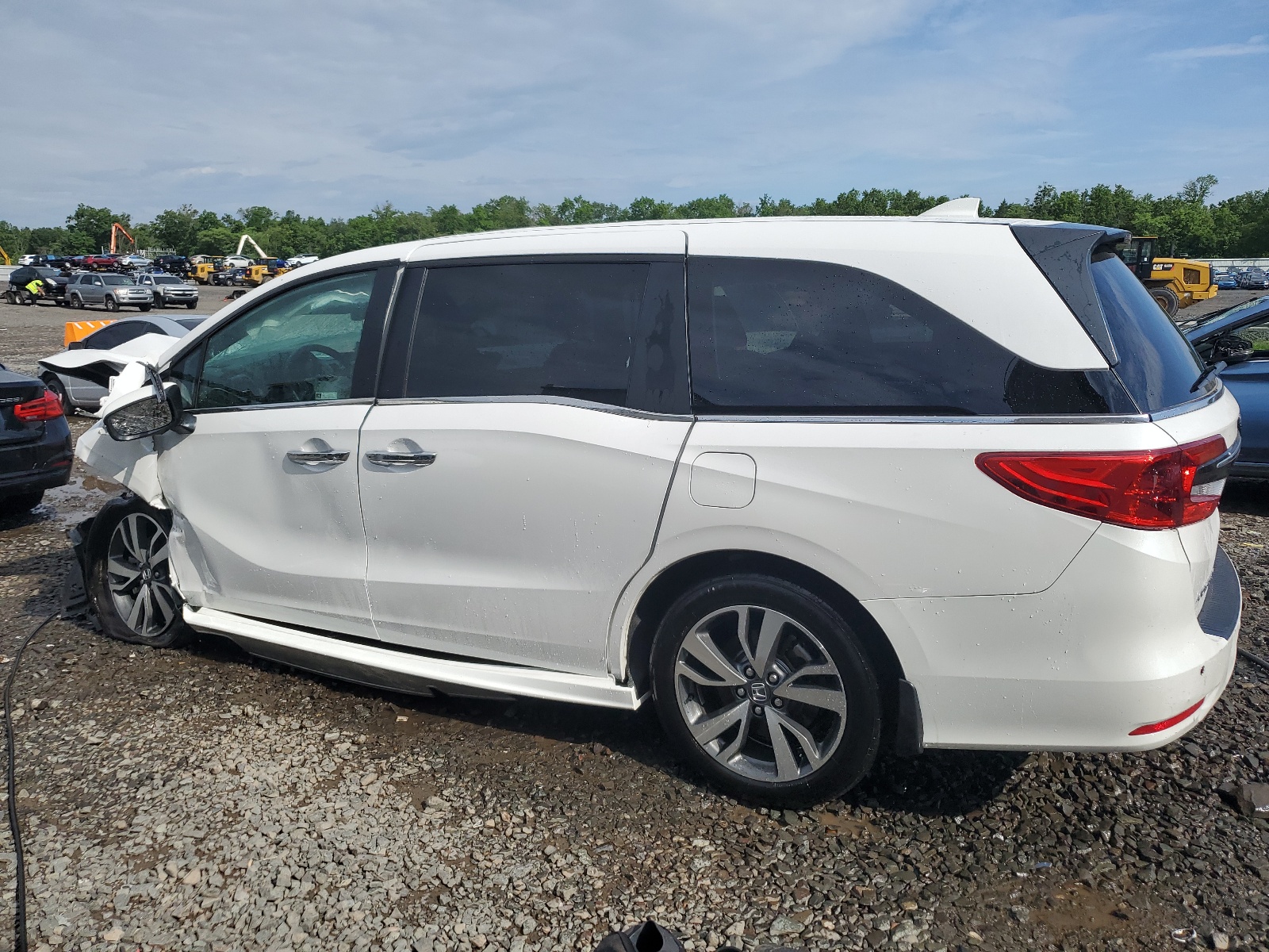 2023 Honda Odyssey Touring vin: 5FNRL6H86PB009048