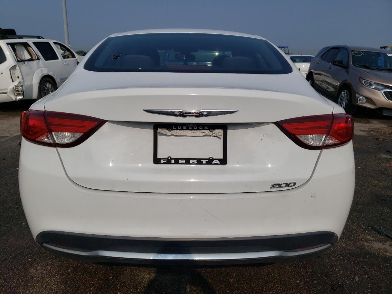 2015 Chrysler 200 Limited VIN: 1C3CCCAB4FN653601 Lot: 61177593