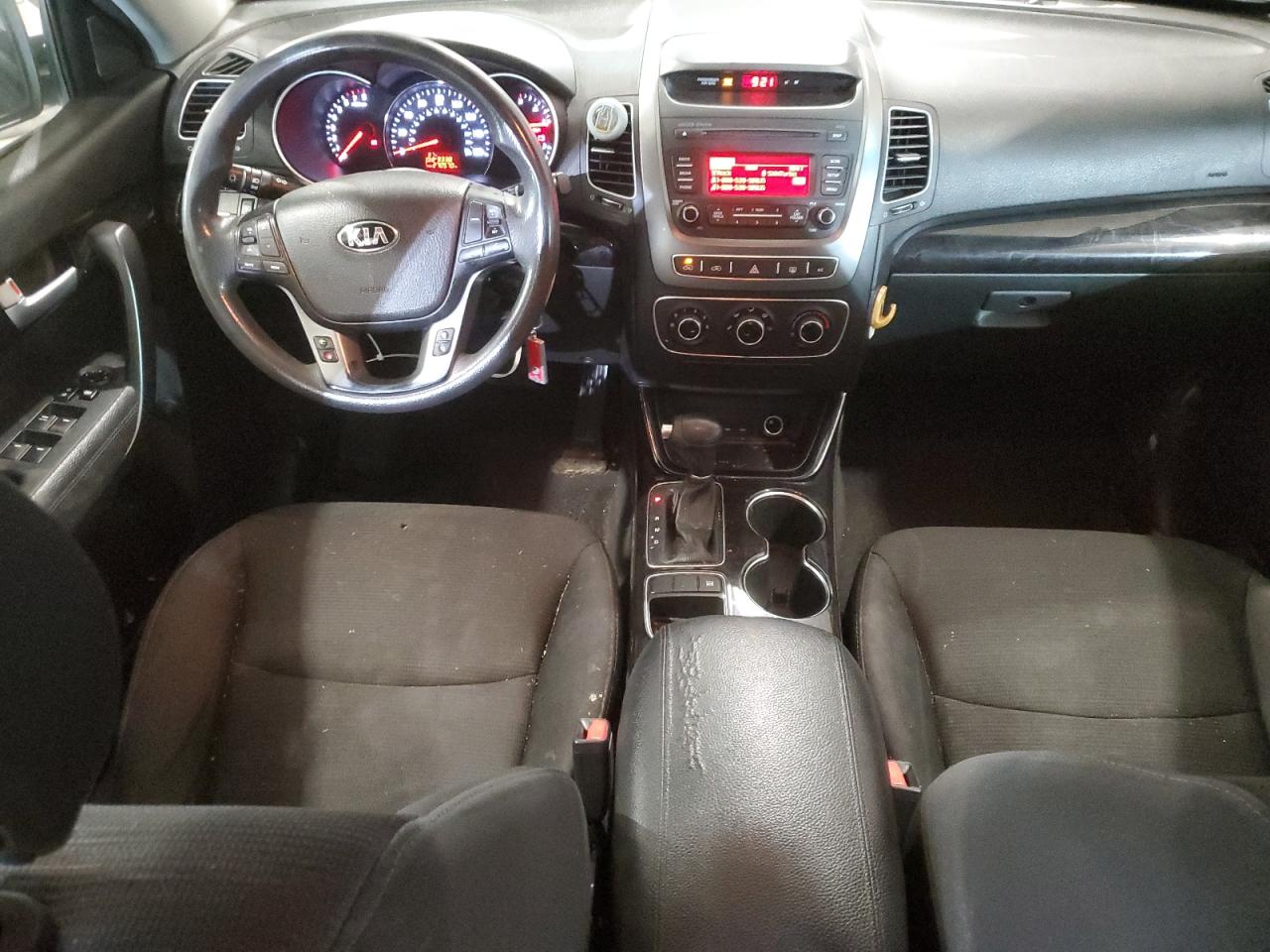 5XYKT3A68FG582873 2015 Kia Sorento Lx