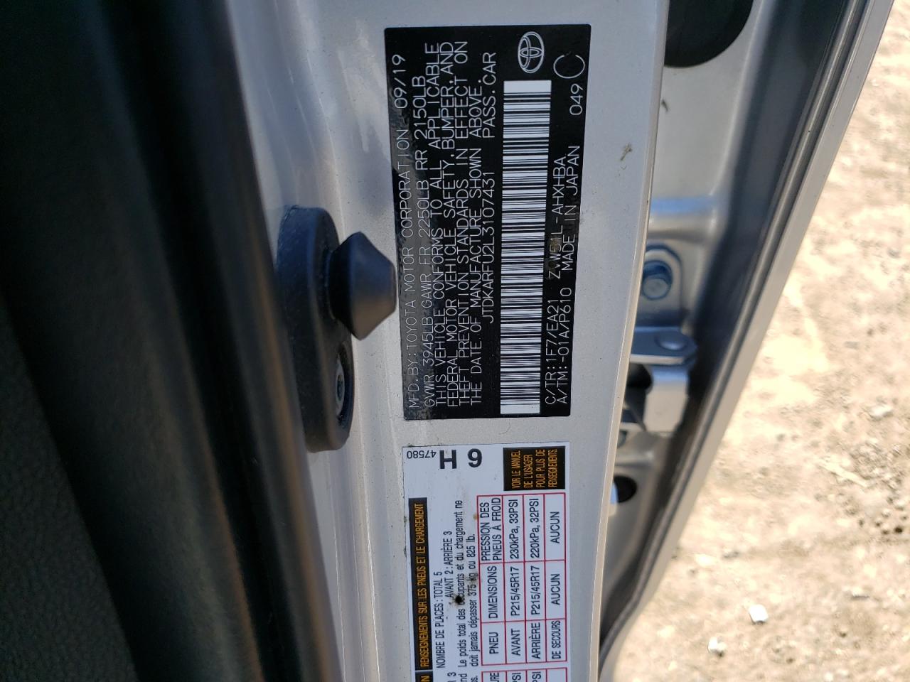 2020 Toyota Prius - Image 14