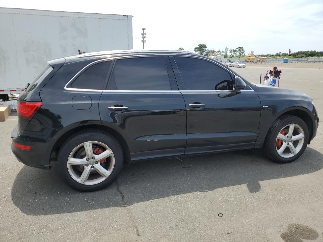 2017 Audi Q5 Premium Plus VIN: WA1M2AFP2HA082917 Lot: 60944773