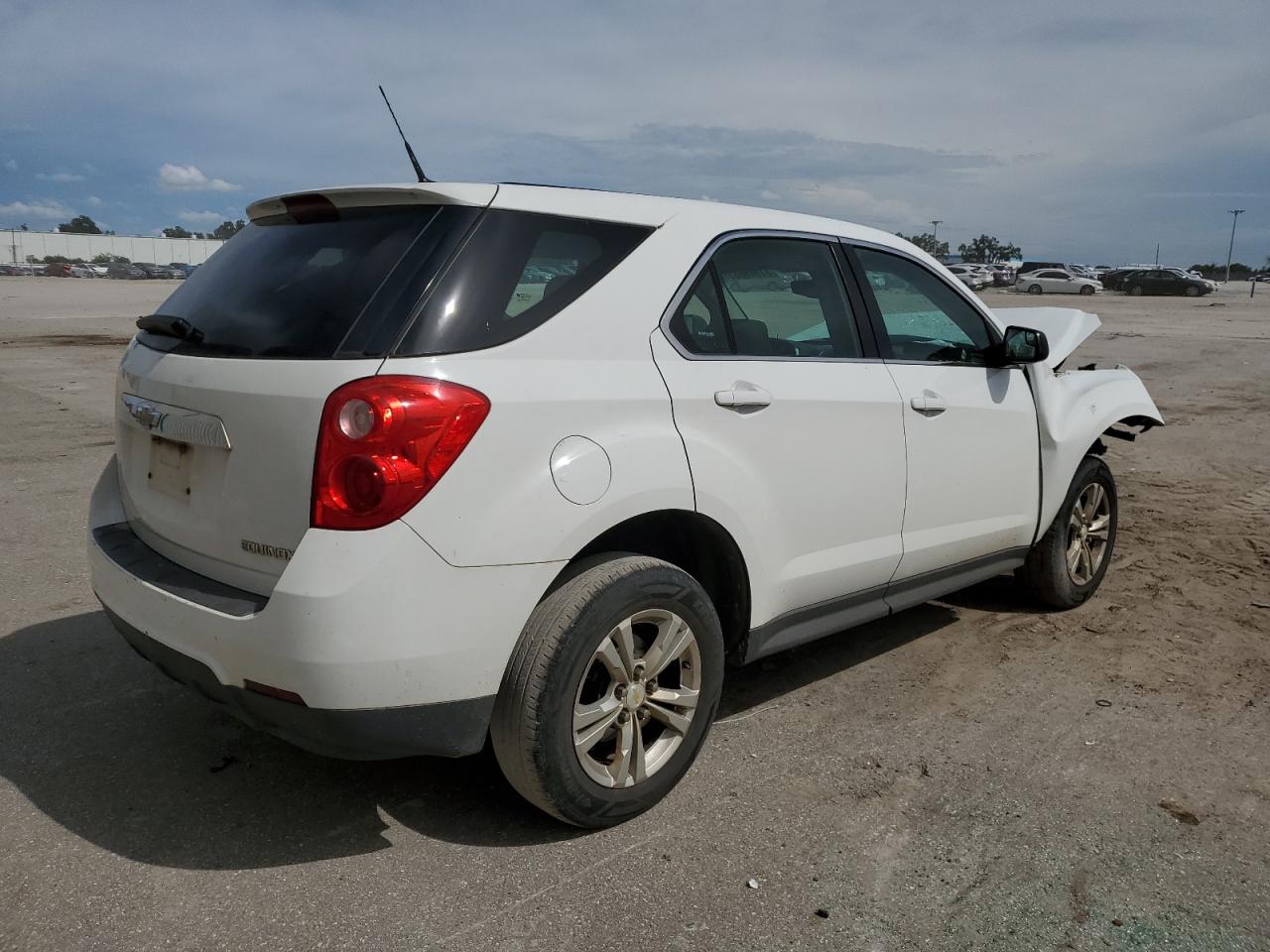 2012 Chevrolet Equinox - Image 3