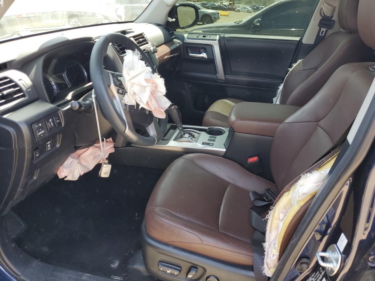 2019 Toyota 4Runner - Image 7