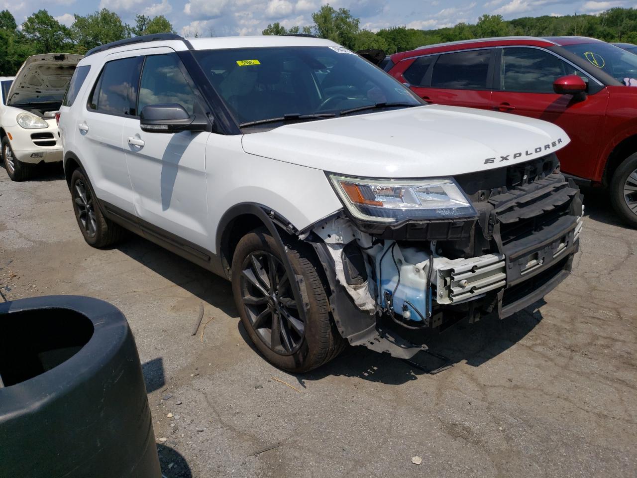 1FM5K8D87JGB73355 2018 Ford Explorer Xlt