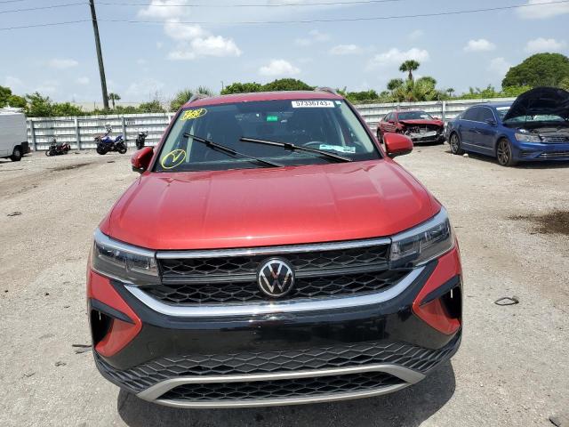  VOLKSWAGEN TAOS SE 2022 Красный