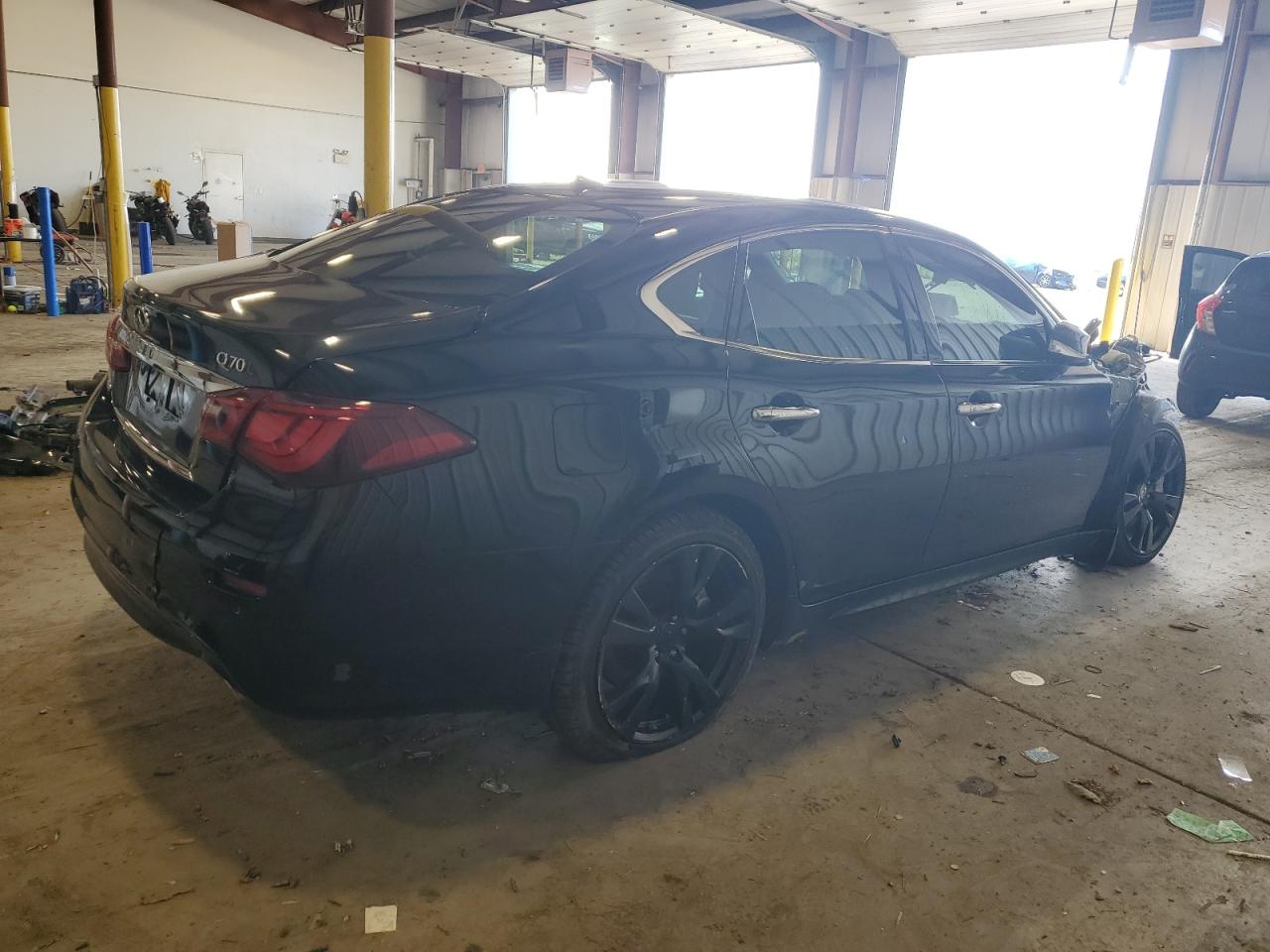 2016 Infiniti Q70 3.7 VIN: JN1BY1AR7GM270370 Lot: 45724044