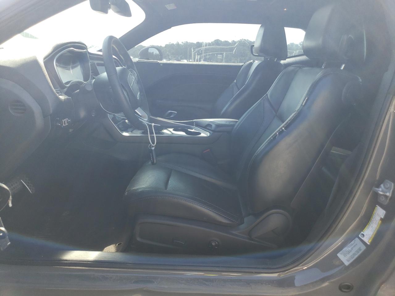 2018 Dodge Challenger - Image 7