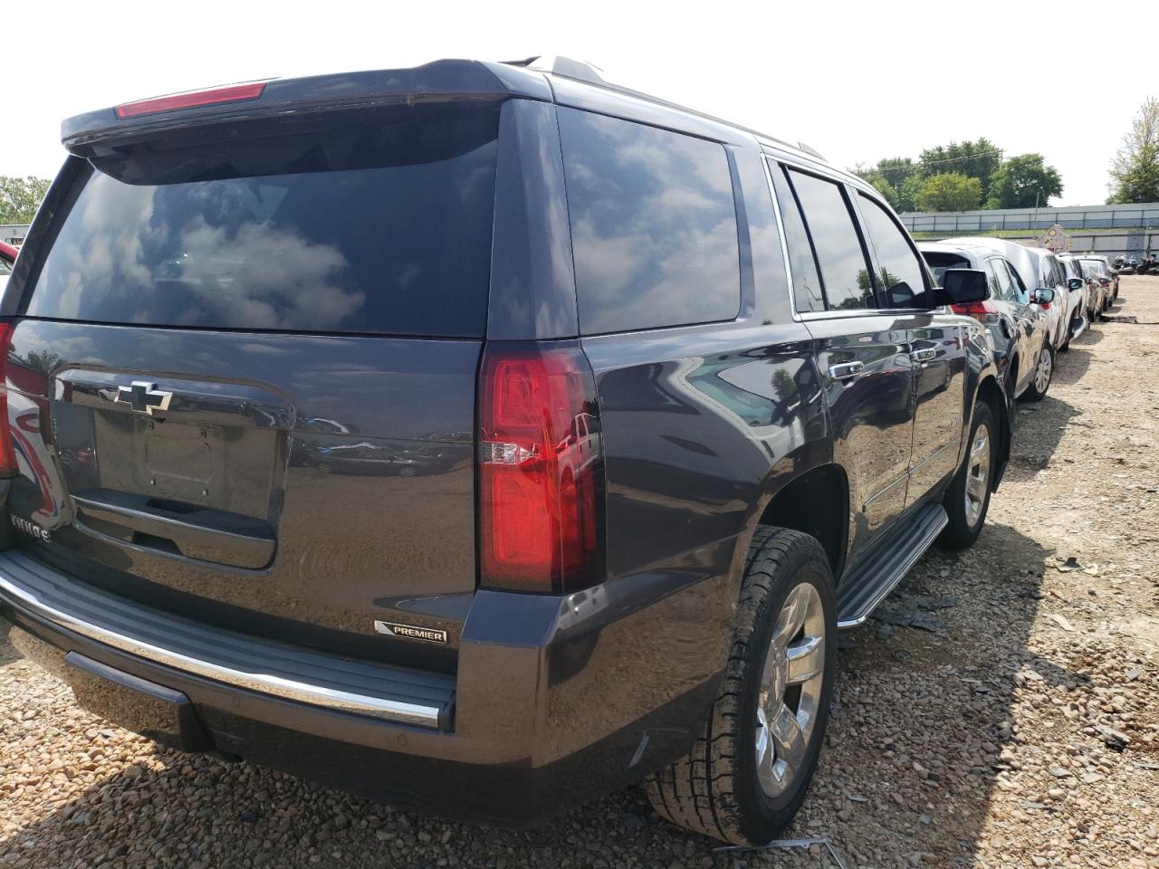 2017 Chevrolet Tahoe K1500 Premier VIN: 1GNSKCKC2HR210142 Lot: 60569043