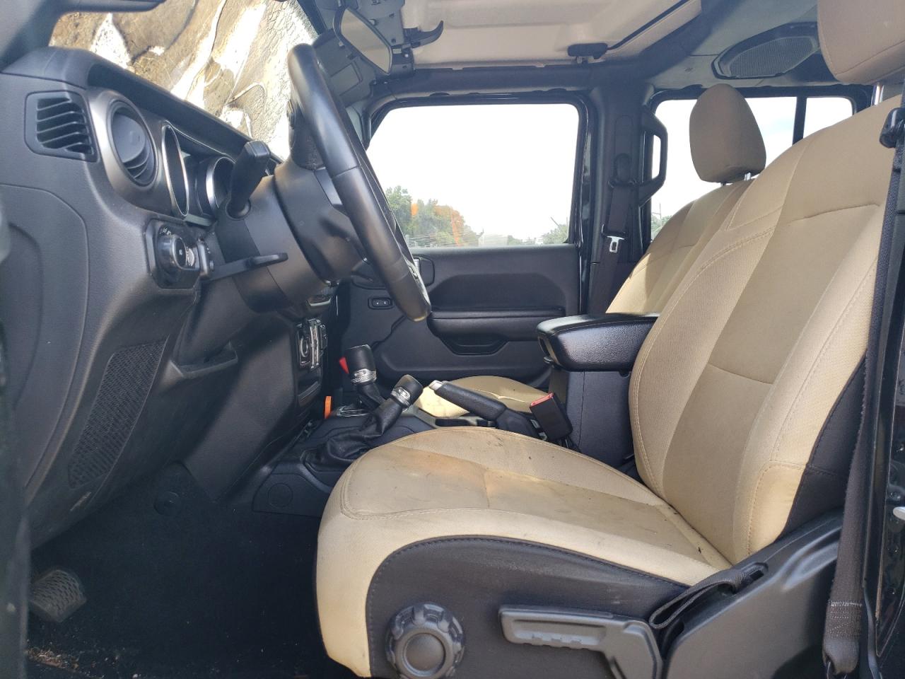 2019 Jeep Wrangler - Image 7