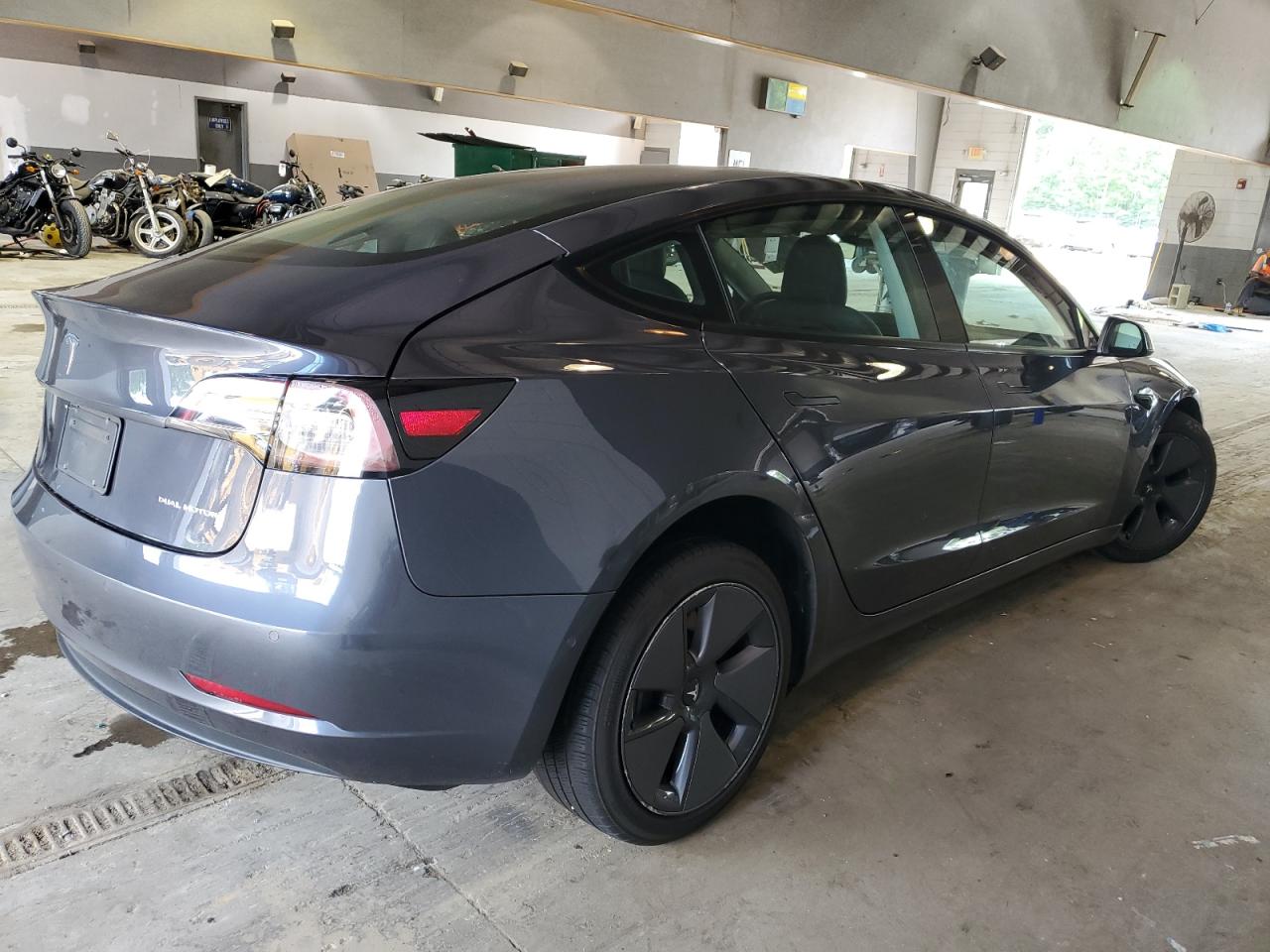 5YJ3E1EB8NF290799 2022 Tesla Model 3