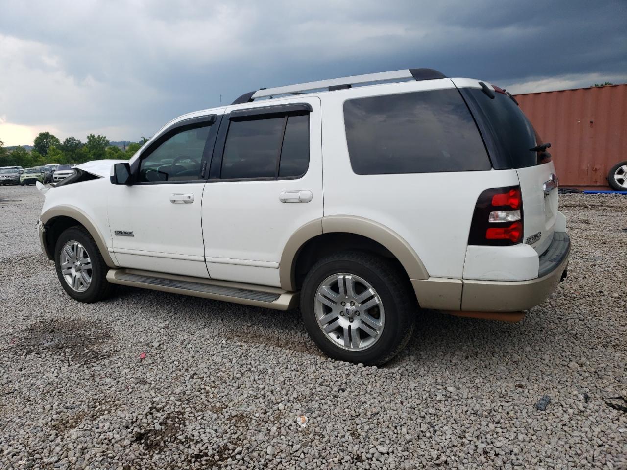 2007 Ford Explorer - Image 2