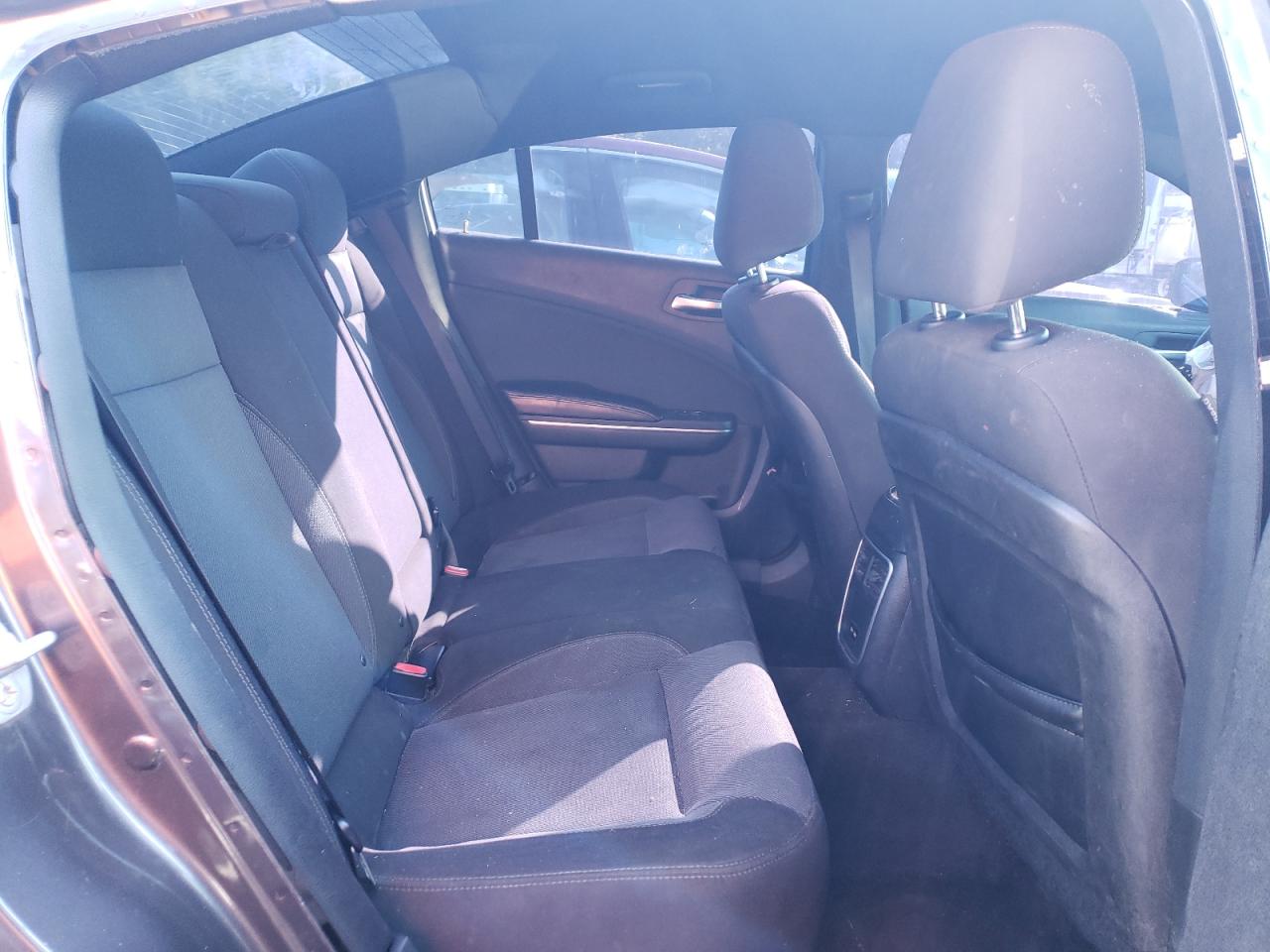 2015 Dodge Charger - Image 10