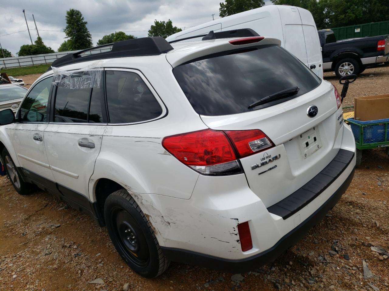 2013 Subaru Outback - Image 2