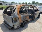 2005 Chrysler Town & Country  de vânzare în Bridgeton, MO - Burn