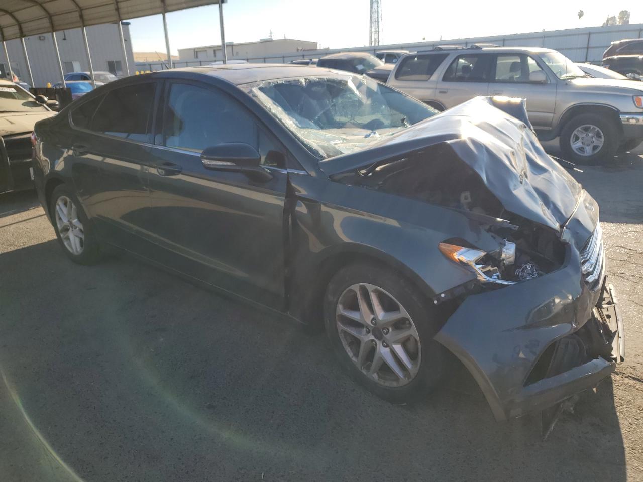 VIN 3FA6P0H75GR175268 2016 FORD FUSION no.4