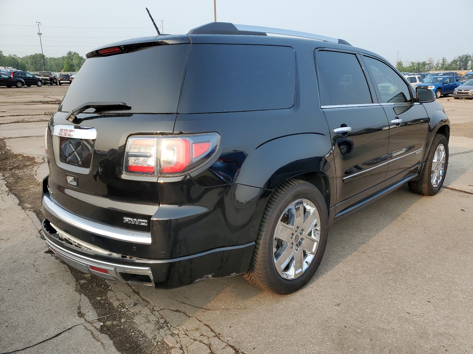 1GKKVTKD8GJ224377 2016 GMC Acadia Denali