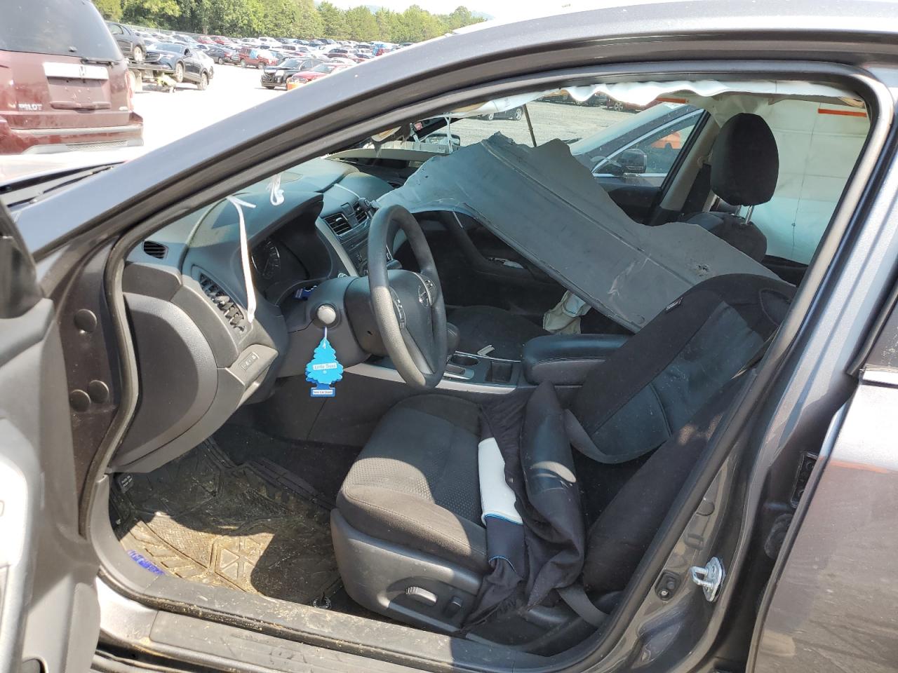 2015 Nissan Altima - Image 7