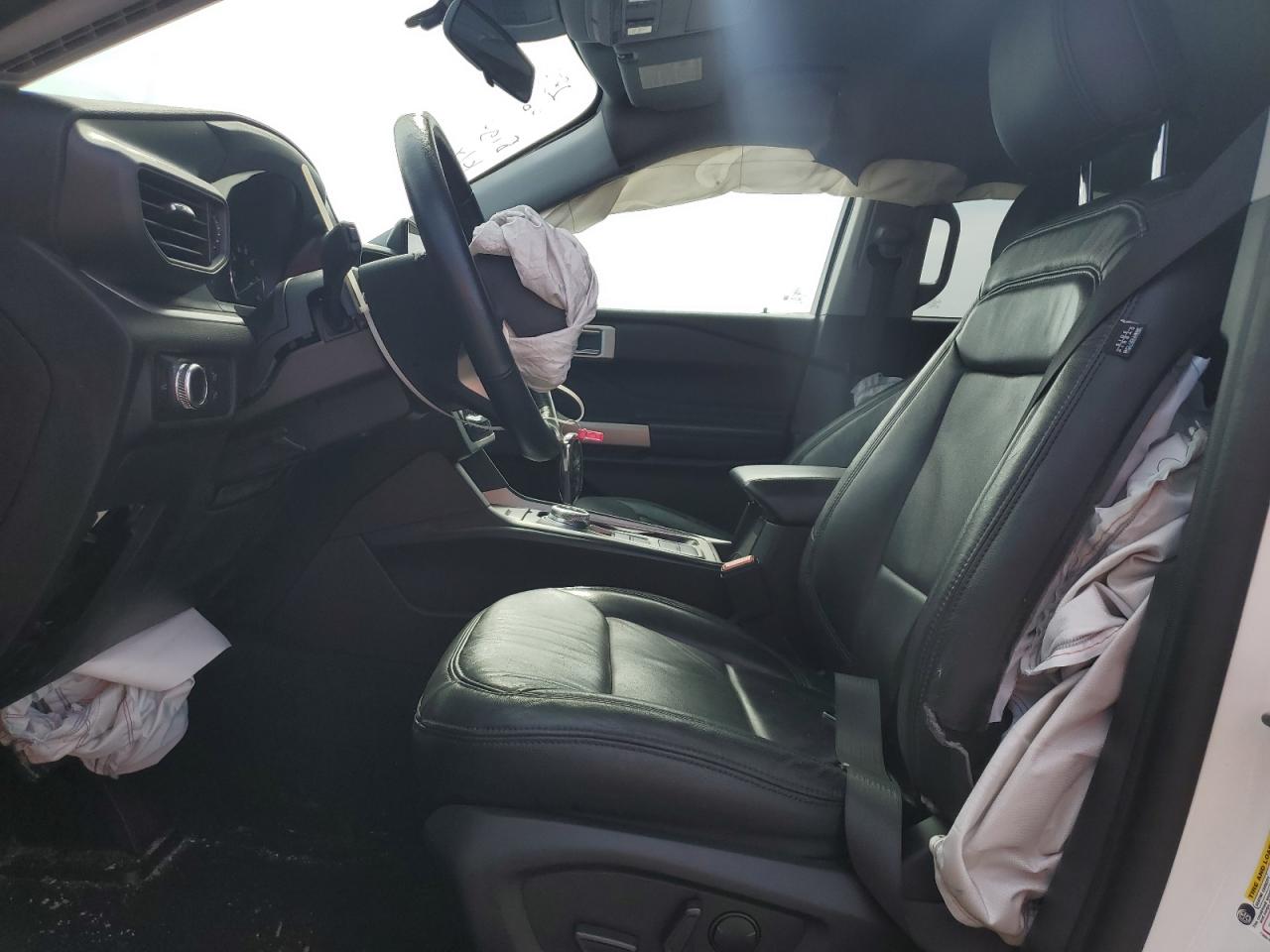 2021 Ford Explorer - Image 7