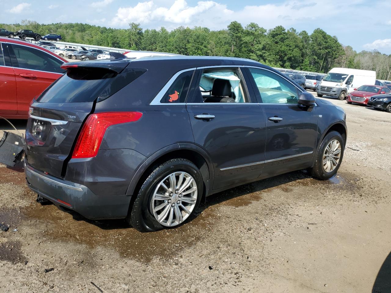 1GYKNBRSXHZ234786 2017 Cadillac Xt5 Luxury