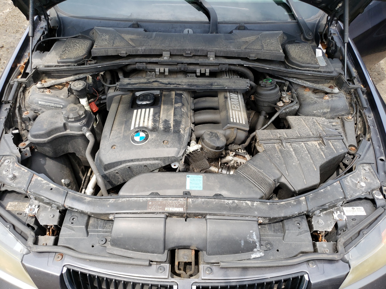 WBAVA37528NL51669 2008 BMW 328 I