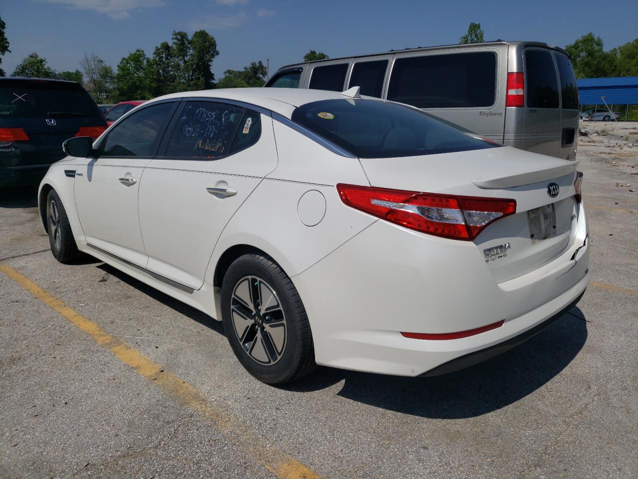 2013 Kia Optima - Image 2