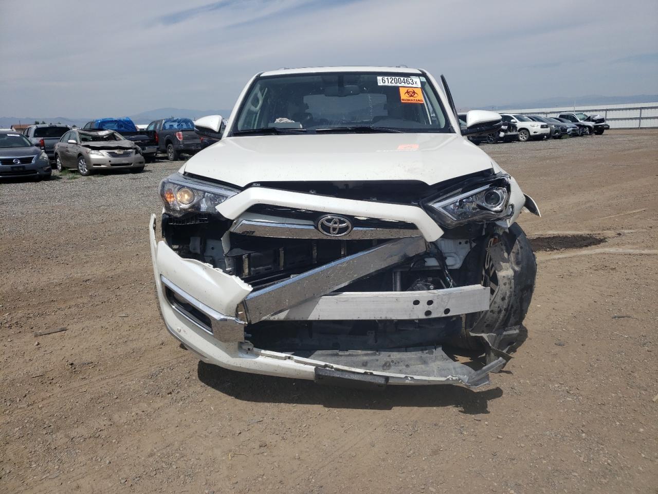 JTEBU5JR9K5660143 2019 Toyota 4Runner Sr5