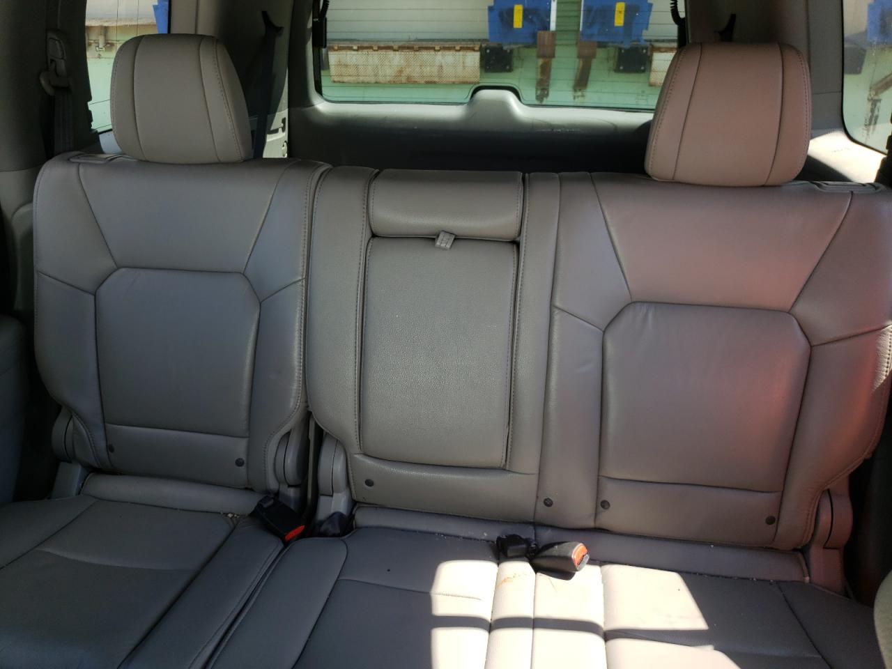 2012 Honda Pilot Exl VIN: 5FNYF4H51CB036987 Lot: 57244043