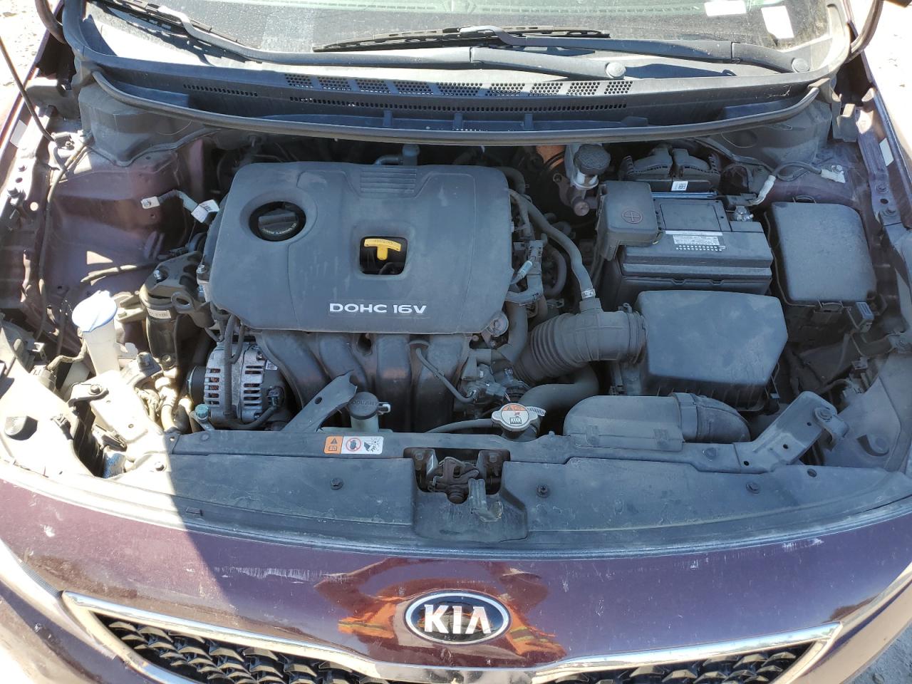 3KPFL4A7XJE215432 2018 Kia Forte Lx