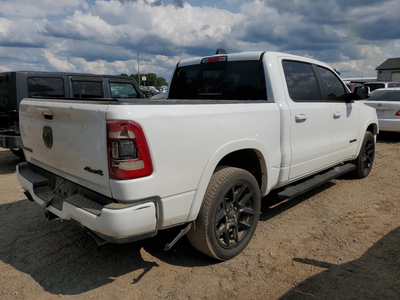 2020 Ram 1500 Laramie VIN: 1C6SRFJT7LN324121 Lot: 56291023