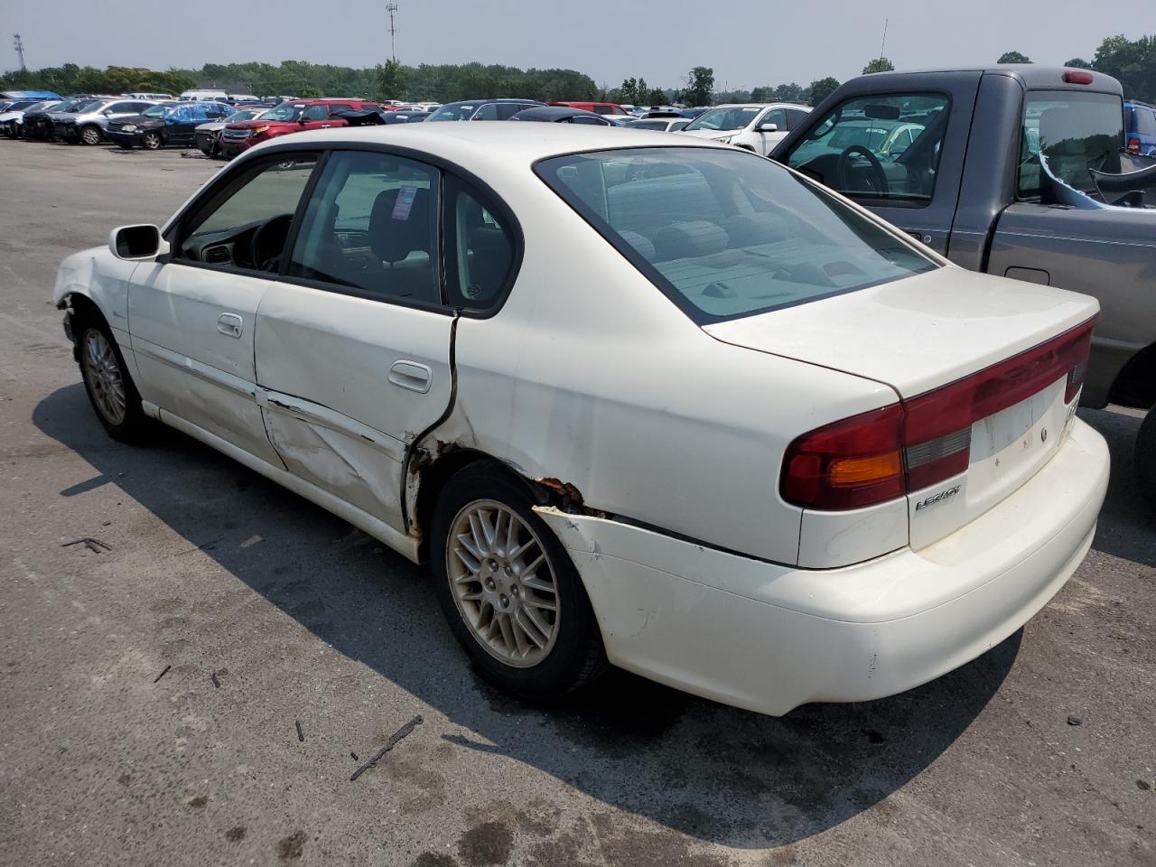 2004 Subaru Legacy - Image 2