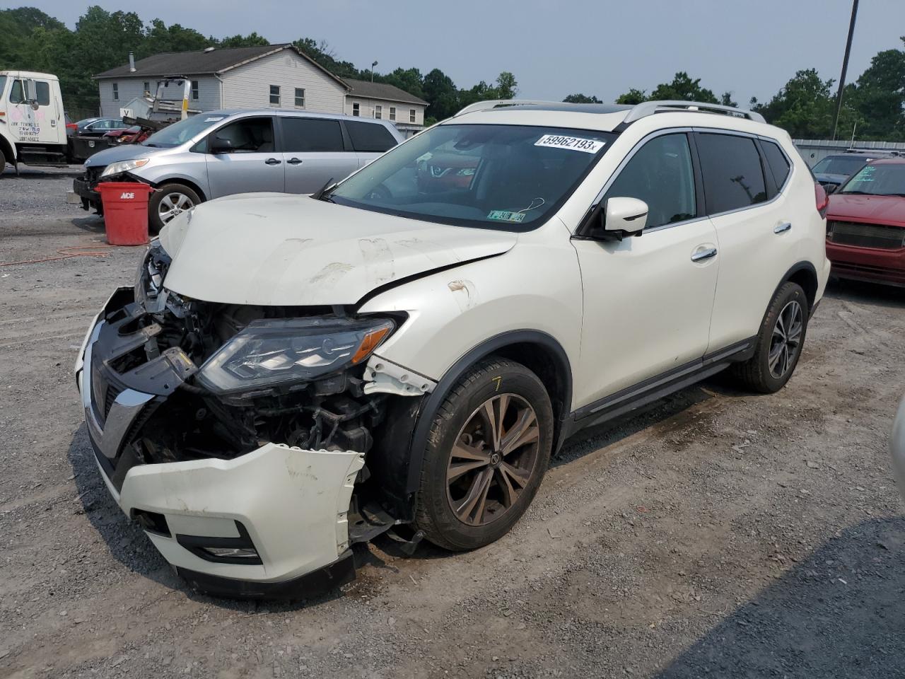 2017 Nissan Rogue Sv for Sale in York Haven, PA - Front End