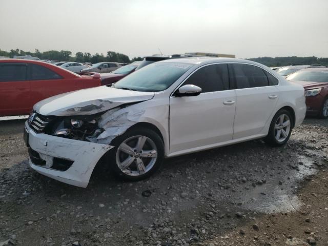  VOLKSWAGEN PASSAT 2012 Белый