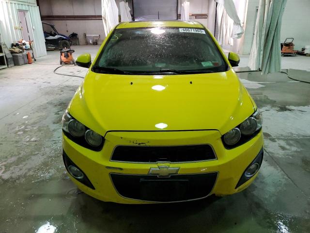  CHEVROLET SONIC 2015 Жовтий