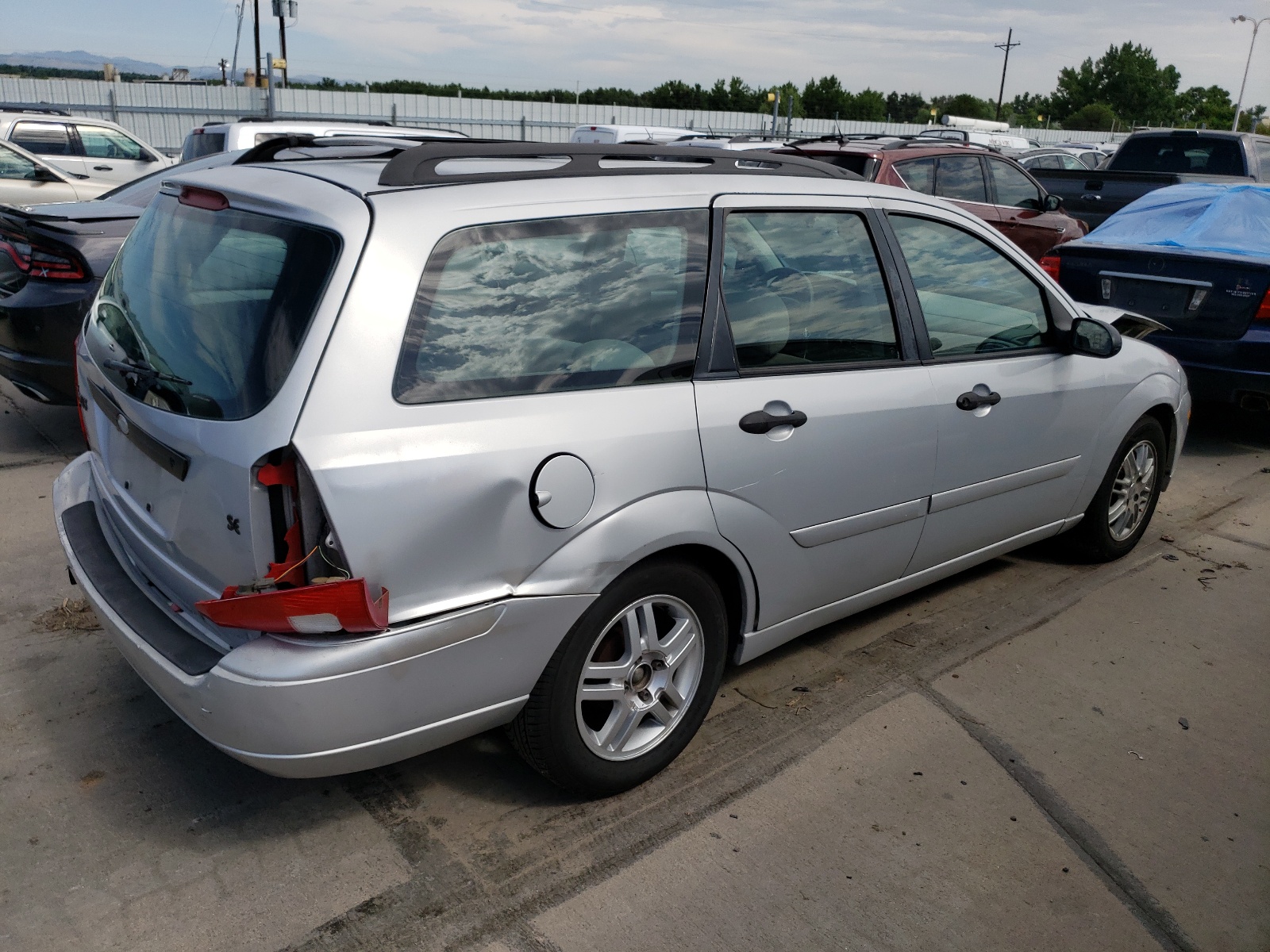 1FAFP36391W246820 2001 Ford Focus Se