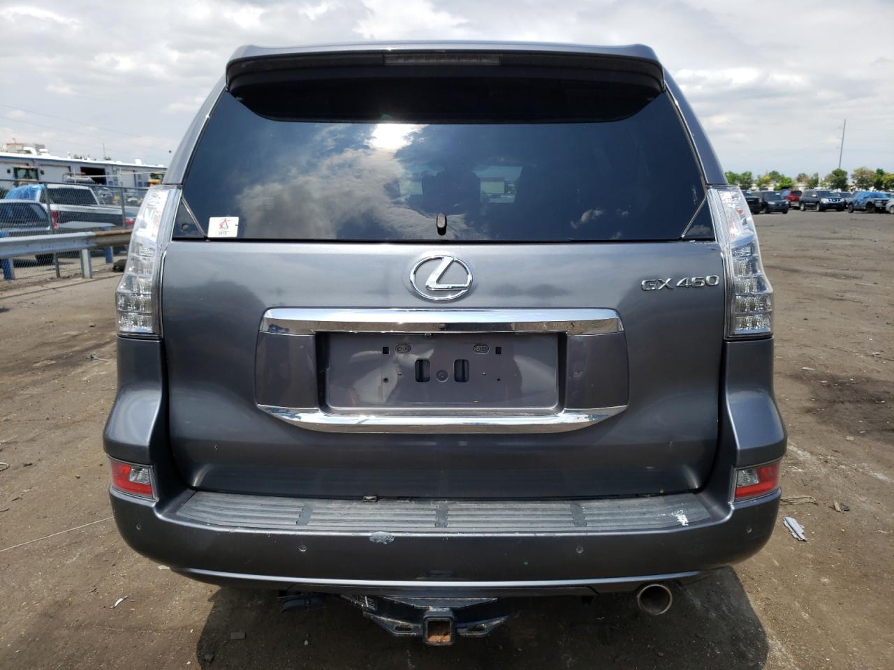 2016 Lexus GX - Image 6