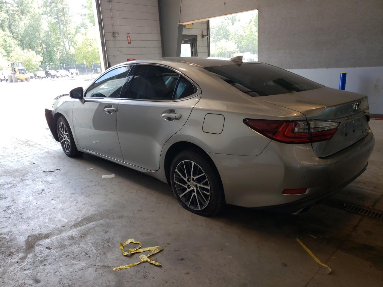 JTHBK1GG9G2235831 2016 Lexus Es 350