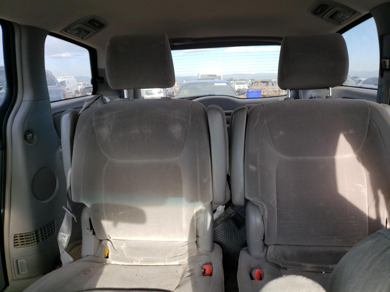 2004 Toyota Sienna Ce VIN: 5TDZA23C04S034397 Lot: 62082663