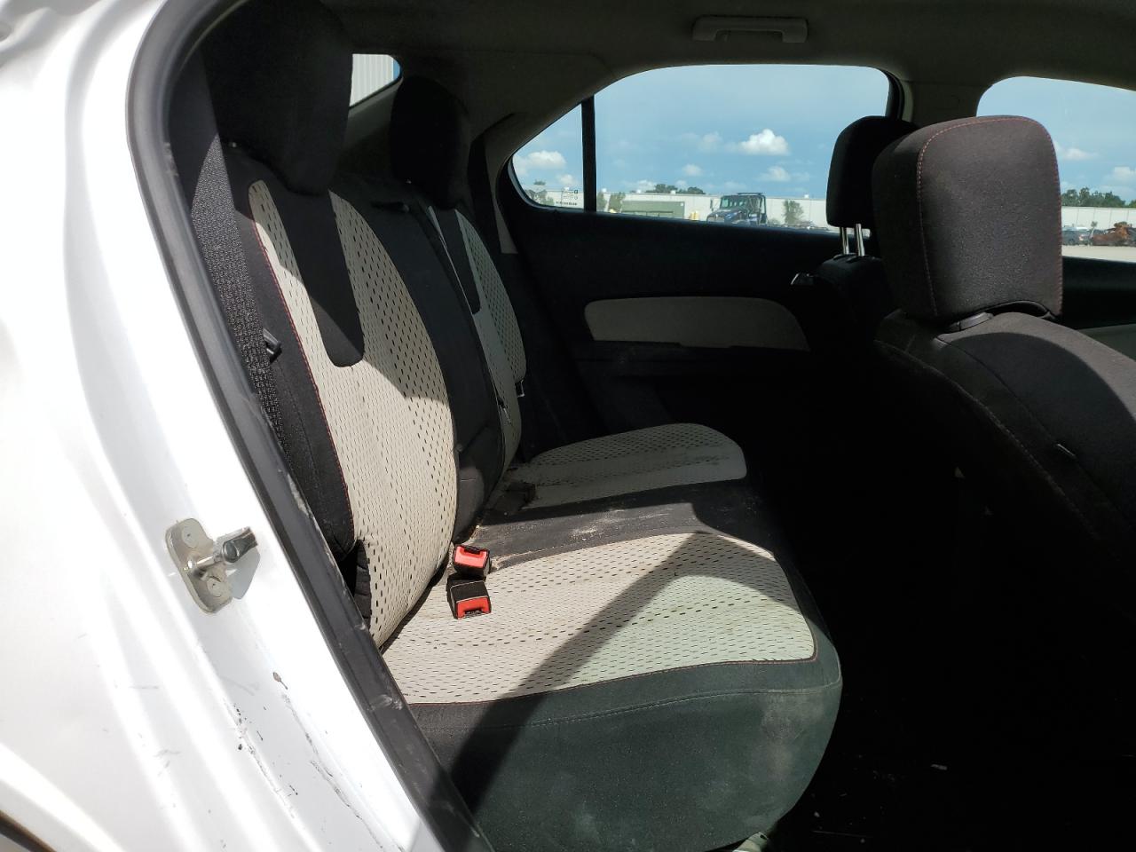 2012 Chevrolet Equinox - Image 11