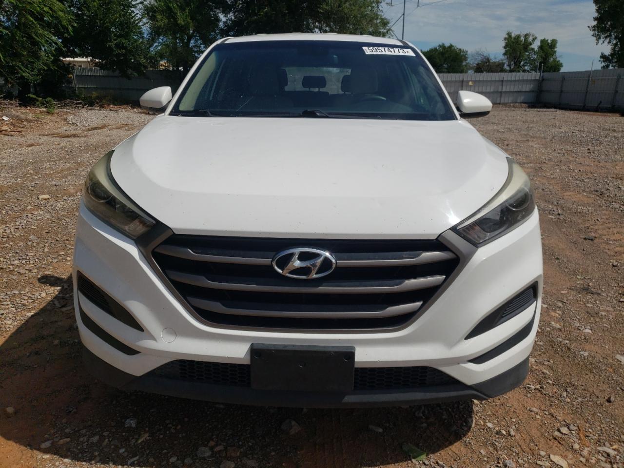 KM8J23A4XGU107122 2016 Hyundai Tucson Se