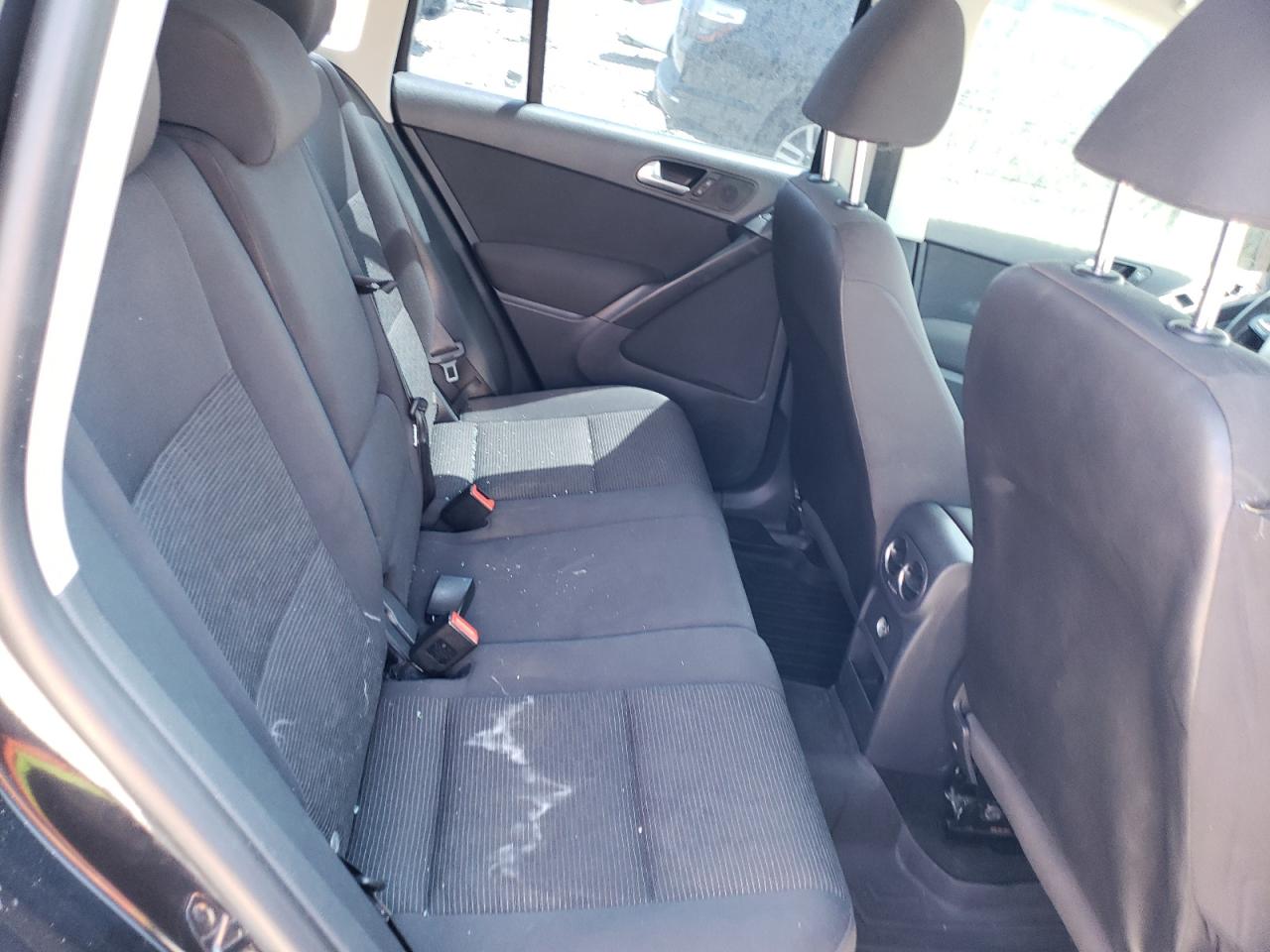 2013 Volkswagen Tiguan S VIN: WVGBV3AX1DW053747 Lot: 58218703