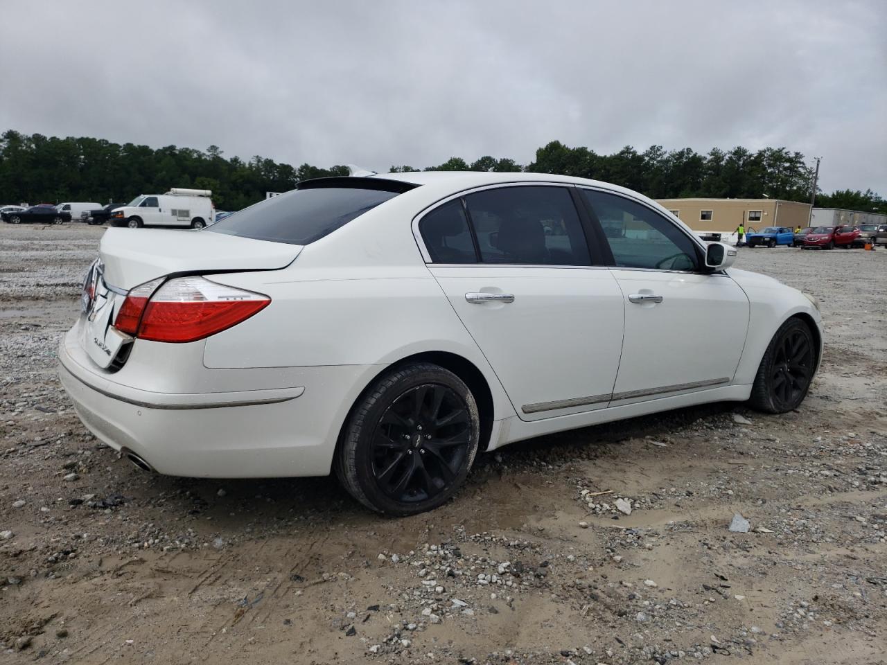 2011 Hyundai Genesis 4.6L VIN: KMHGC4DF1BU126449 Lot: 64176944