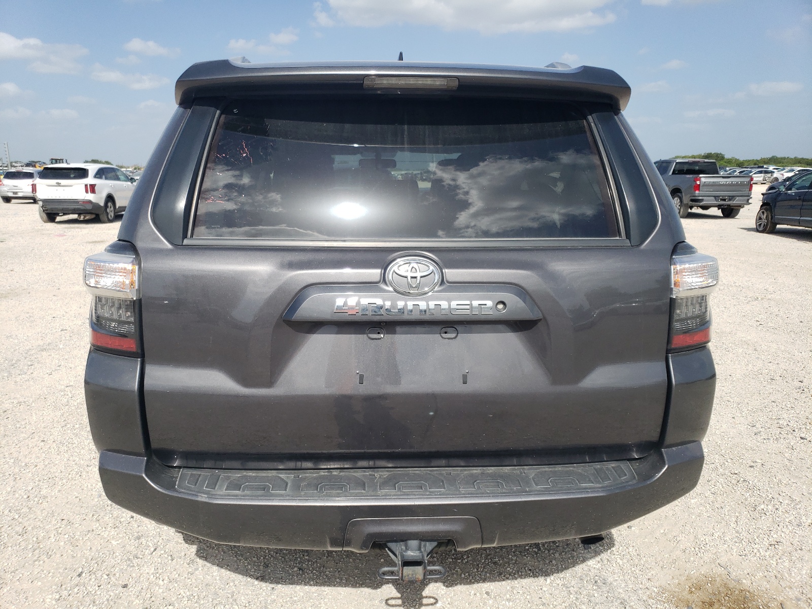 JTEZU5JRXG5135551 2016 Toyota 4Runner Sr5