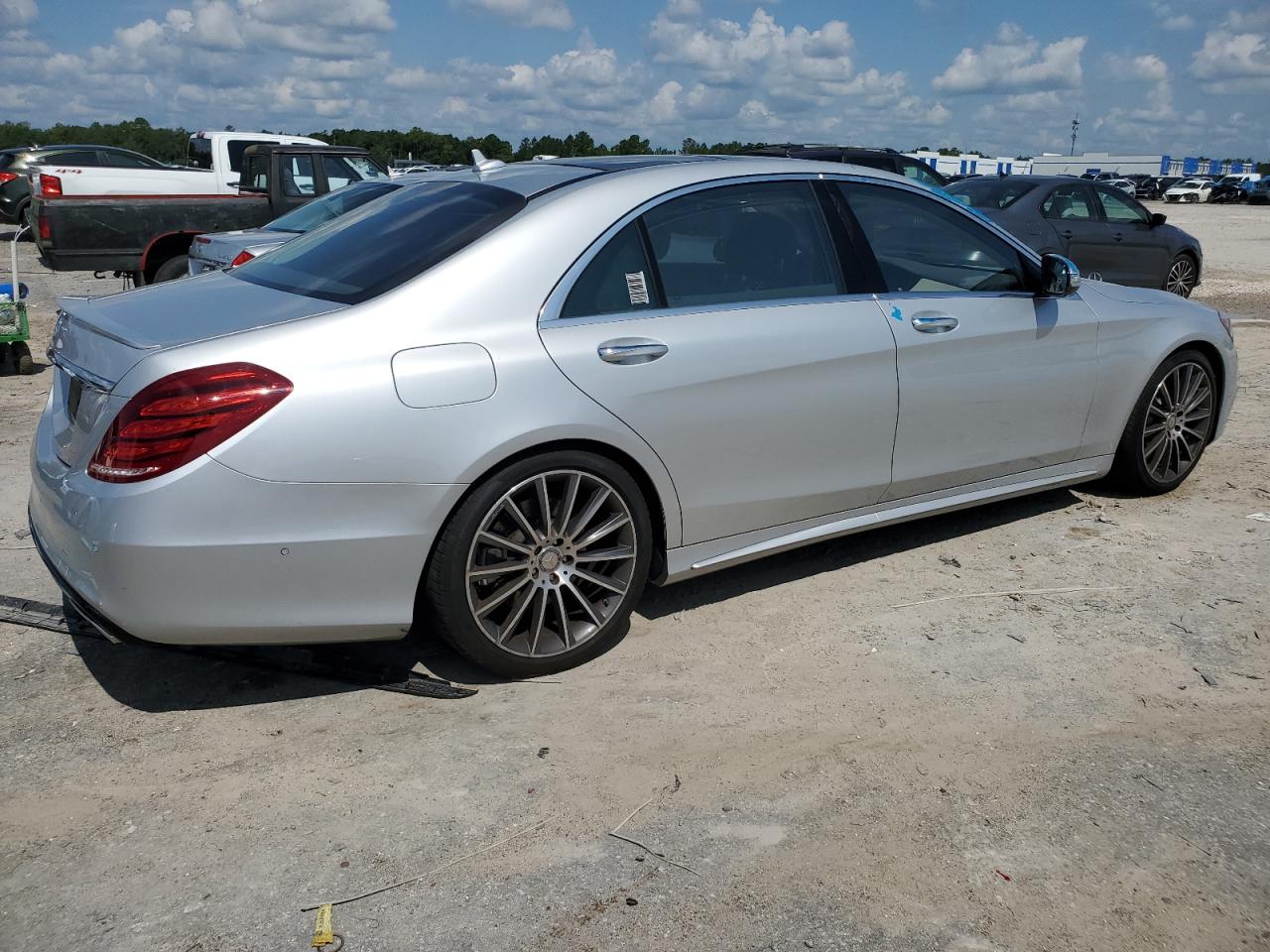 2016 Mercedes-Benz S 550 VIN: WDDUG8CB1GA234750 Lot: 64878044