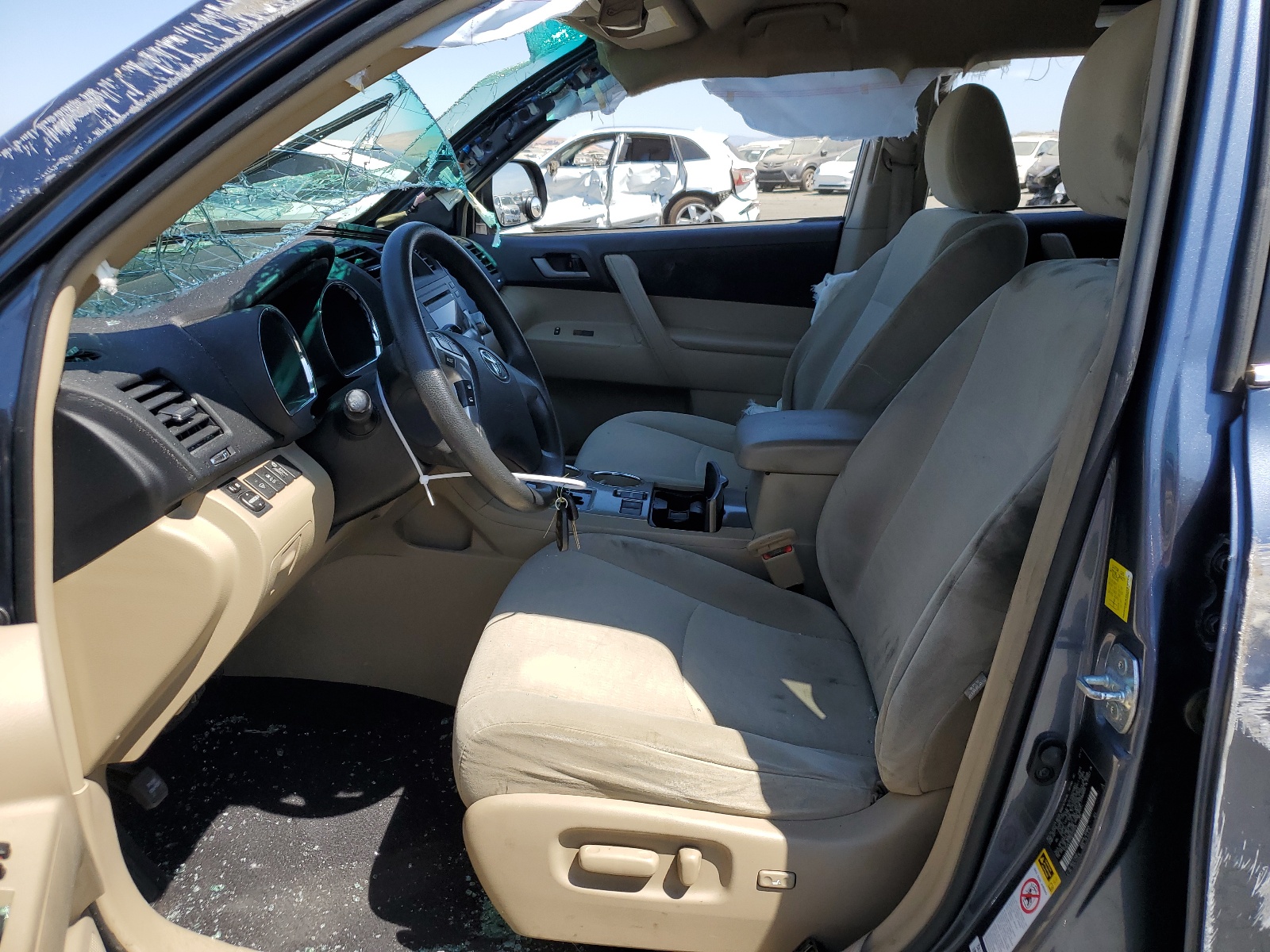 5TDZK3EH9BS035914 2011 Toyota Highlander Base