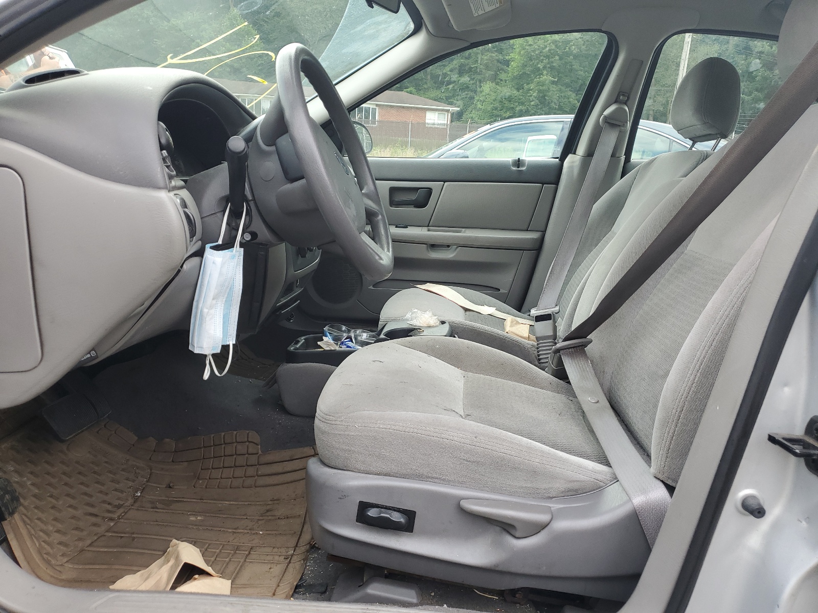 1FAFP53U94A122590 2004 Ford Taurus Se