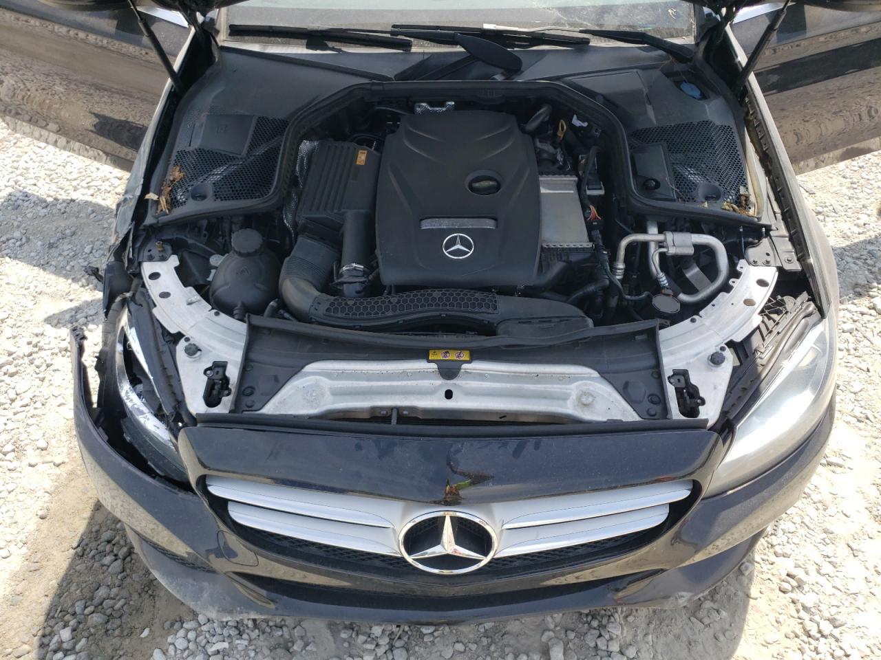 2018 Mercedes-Benz C 300 VIN: 55SWF4JB1JU243883 Lot: 63340224