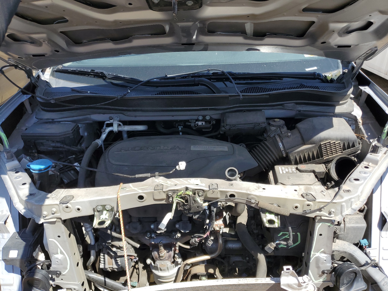 5FNYF6H58JB052046 2018 Honda Pilot Exl